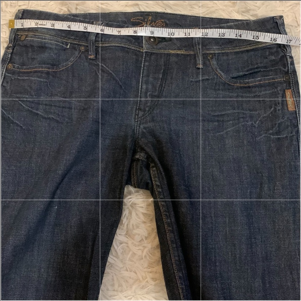 Silver Jeans - Picture 7 of 10